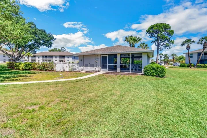 1358 Derbyshire Ct F201, Naples, Florida 34116