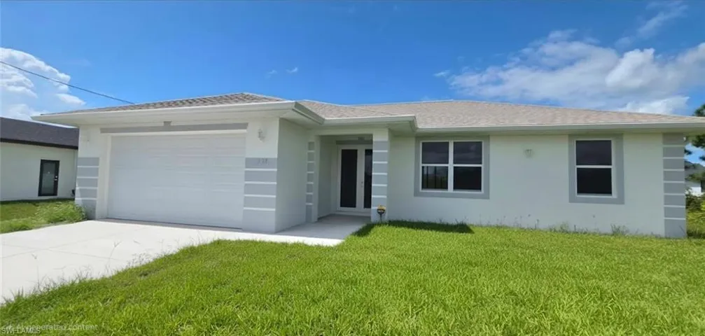 370 Chalet Ave S, Lehigh Acres, Florida 33974