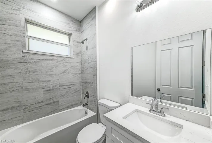 370 Chalet Ave S, Lehigh Acres, Florida 33974