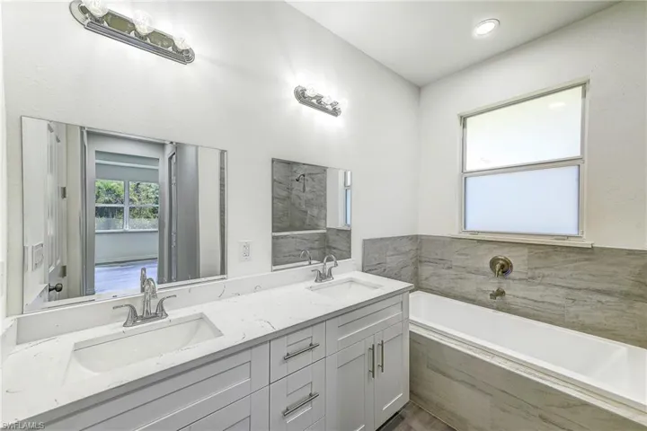 370 Chalet Ave S, Lehigh Acres, Florida 33974