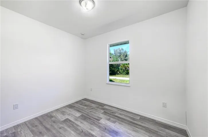 370 Chalet Ave S, Lehigh Acres, Florida 33974