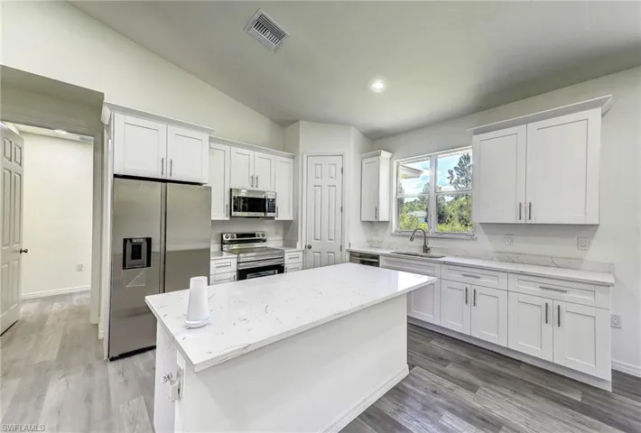370 Chalet Ave S, Lehigh Acres, Florida 33974