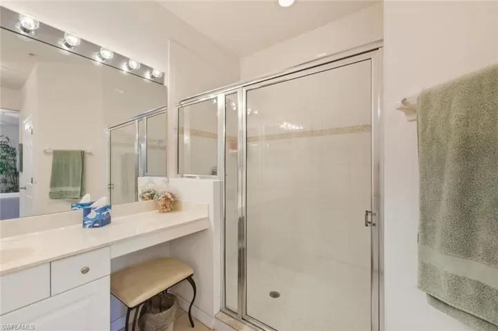 4863 Hampshire Ct # 106, Naples, Florida 34112