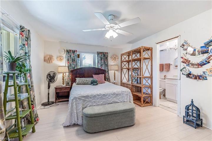1438 N Larkwood SQ, FORT MYERS FL 33919