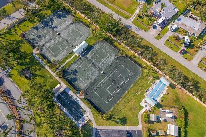 Tennis Courts
