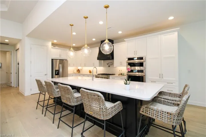 9241 Cayman Dr, Naples, Florida 34114