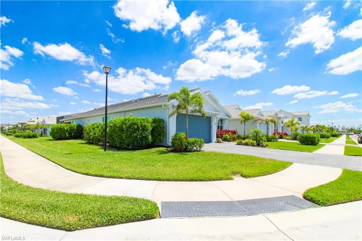 9241 Cayman Dr, Naples, Florida 34114