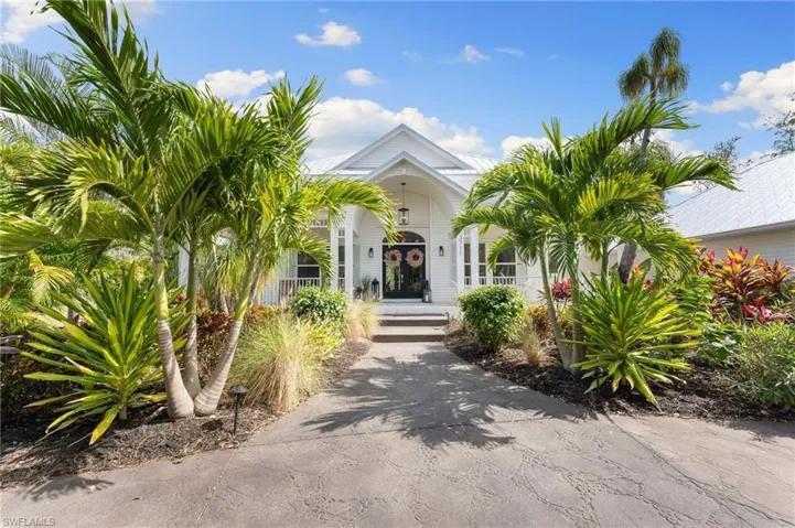 13711 Hickory Run Ln, Fort Myers, Florida 33912