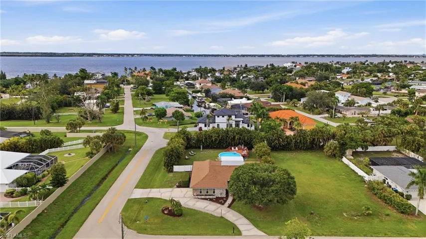 15602 Copra Ln, Fort Myers, Florida 33908