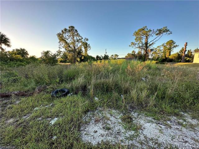 4307 9th ST SW, LEHIGH ACRES FL 33976