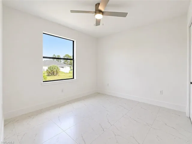1103/1105 Dean St E, Lehigh Acres, Florida 33974