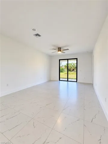 1103/1105 Dean St E, Lehigh Acres, Florida 33974