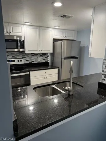 3417  Winkler  AVE, Fort Myers, FL 33916