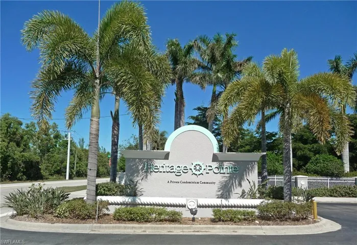 16645  Lake Circle  DR, Fort Myers, FL 33908