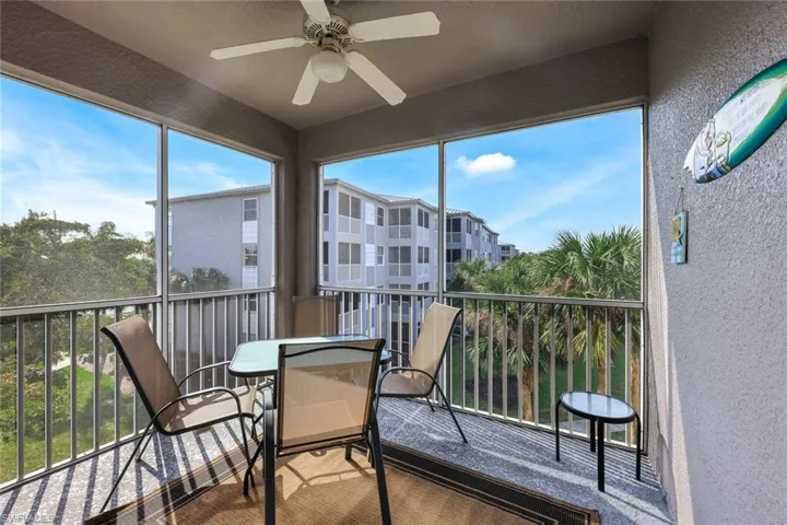 16645  Lake Circle  DR, Fort Myers, FL 33908