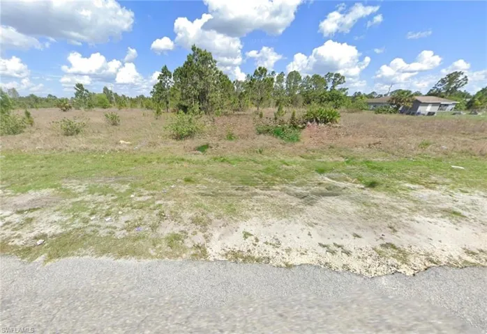 Map of property location with property parcel outlined