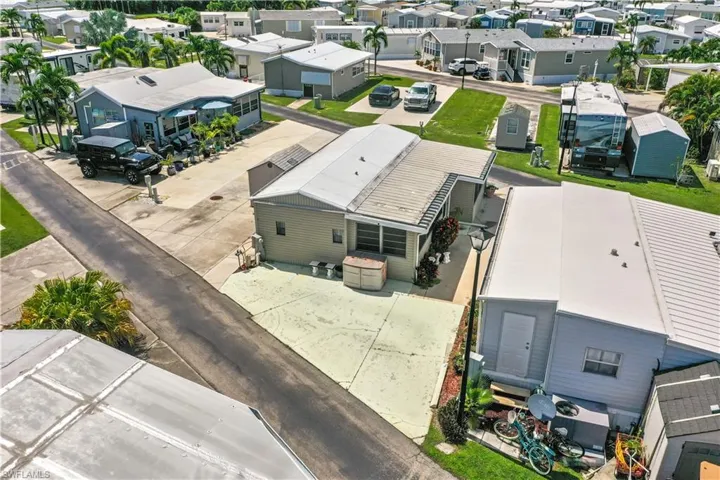 11641 Cardiff Dr, Fort Myers, Florida 33908