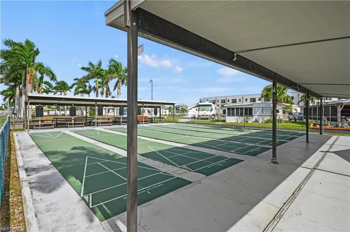 11641 Cardiff Dr, Fort Myers, Florida 33908