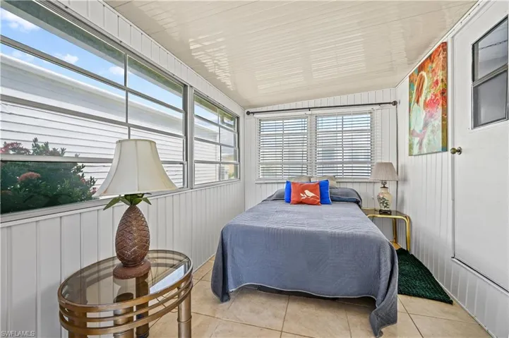 11641 Cardiff Dr, Fort Myers, Florida 33908