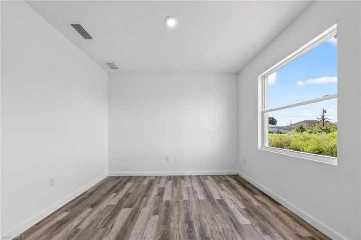 1530 Gilbert Ave S, Lehigh Acres, Florida 33973