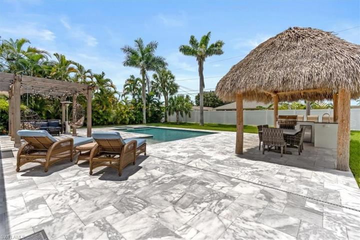 769  97th N AVE, Naples, FL 34108