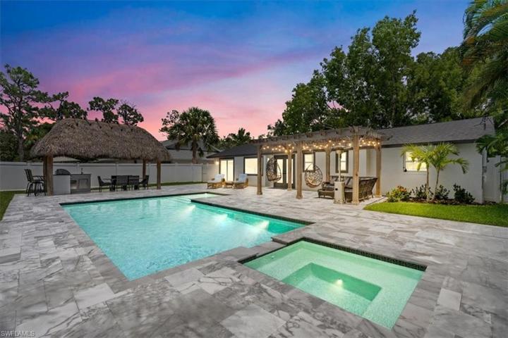 769  97th N AVE, Naples, FL 34108