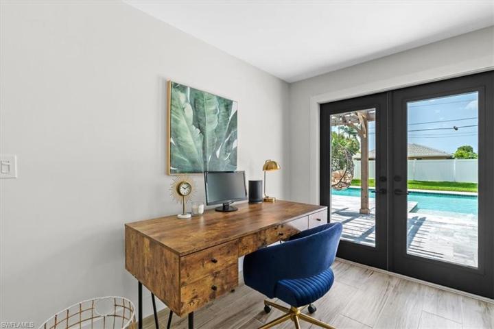 769  97th N AVE, Naples, FL 34108