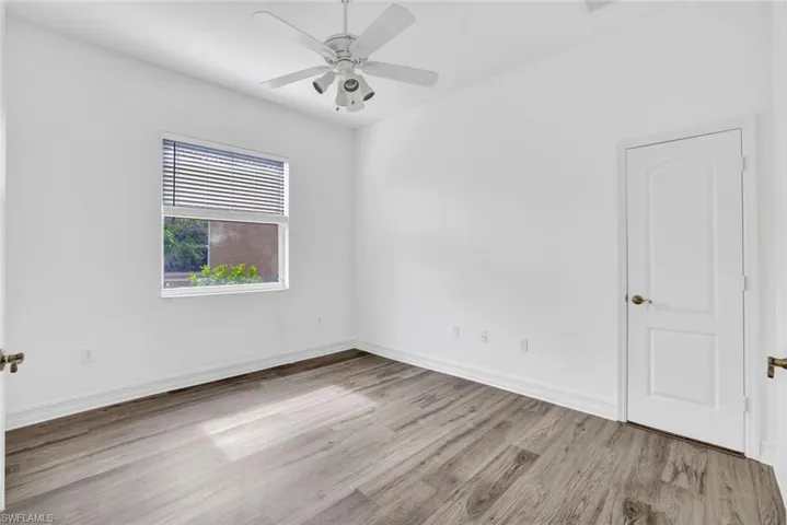 8206  Sanctuary  DR, Naples, FL 34104