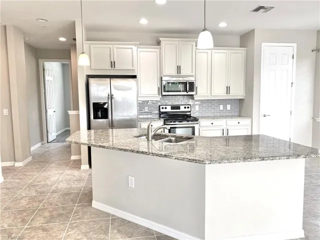 26181 Palace Ln 201, Bonita Springs, Florida 34135