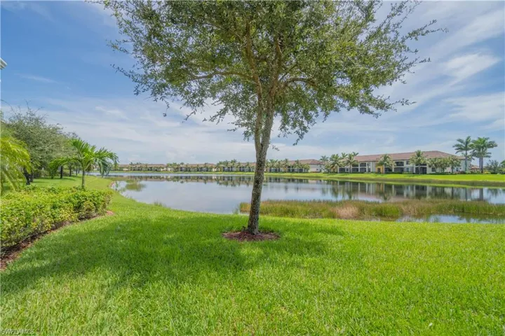 9497 Casoria Ct 101, Naples, Florida 34113