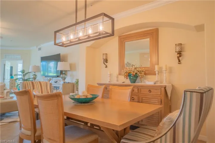 9497 Casoria Ct 101, Naples, Florida 34113