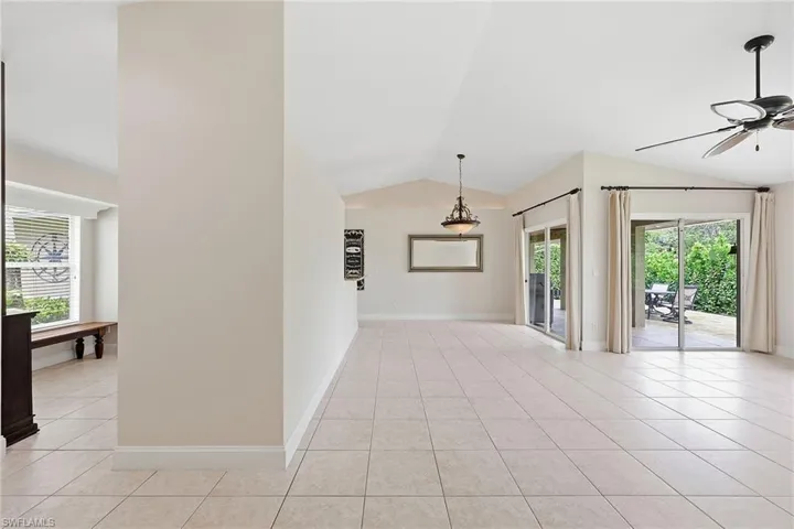 1073 Alhambra Cir, Naples, Florida 34103