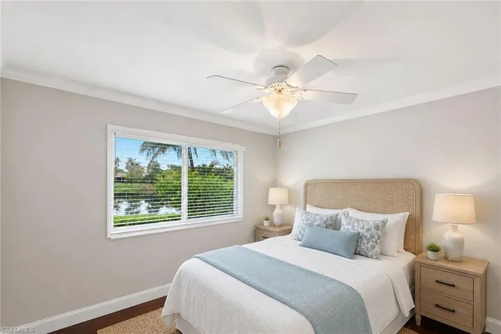 1073 Alhambra Cir, Naples, Florida 34103