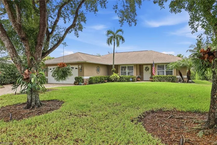 1073 Alhambra Cir, Naples, Florida 34103