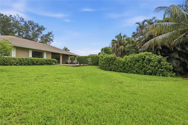 1073 Alhambra Cir, Naples, Florida 34103
