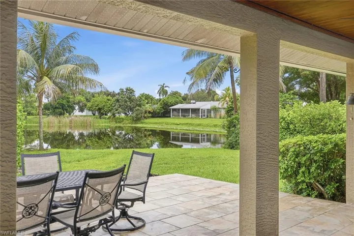1073 Alhambra Cir, Naples, Florida 34103