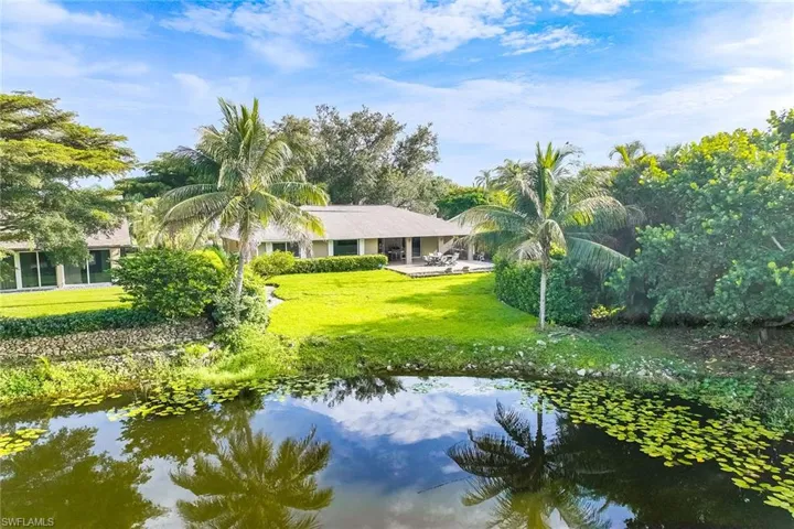 1073 Alhambra Cir, Naples, Florida 34103