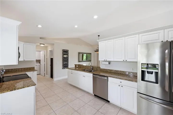 1073 Alhambra Cir, Naples, Florida 34103