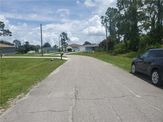 Southeasterly Street View