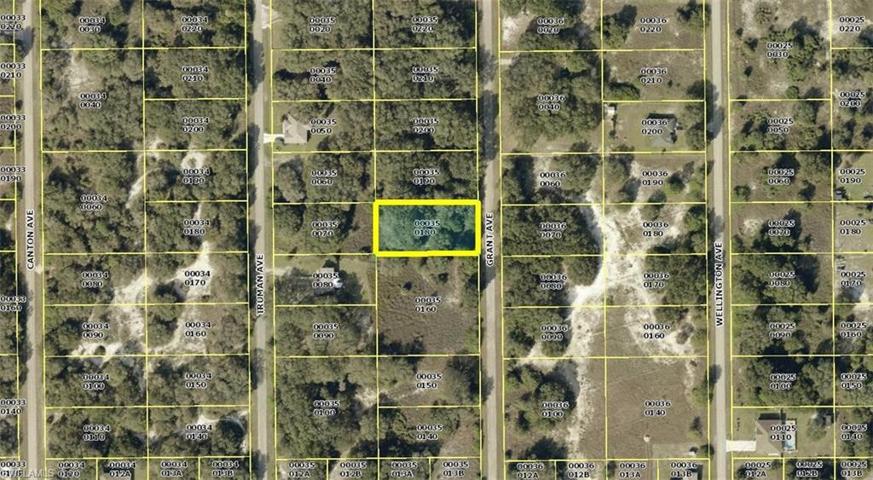 1811  Grant  AVE, Lehigh Acres, FL 33972