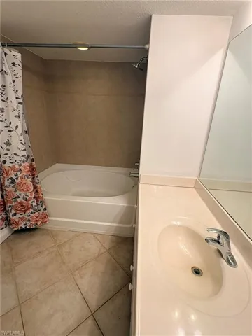 4127 Residence Dr, Fort Myers, Florida 33901