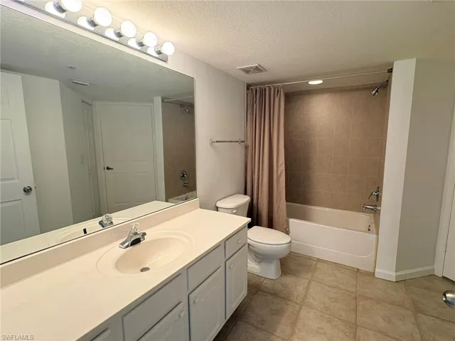 4127 Residence Dr, Fort Myers, Florida 33901