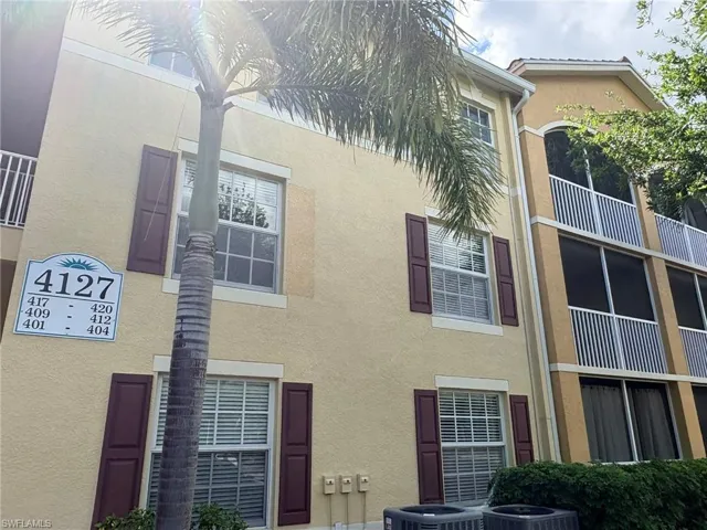 4127 Residence Dr, Fort Myers, Florida 33901