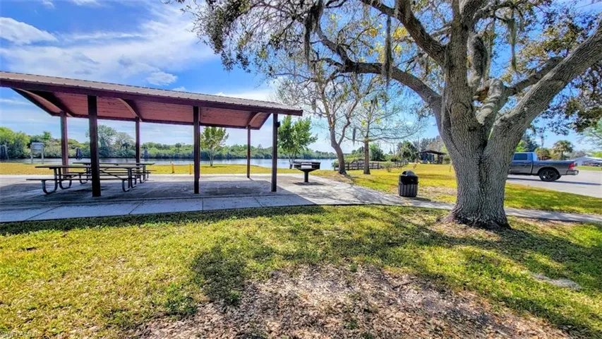 Recreation area just a short walk away.1078 Charles St.Moore Haven, FL 33471