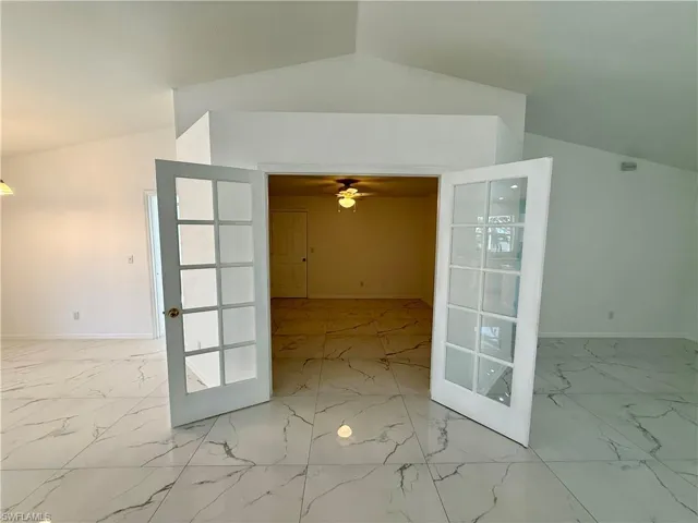 2209 Ne 9th Ave, Cape Coral, Florida 33909