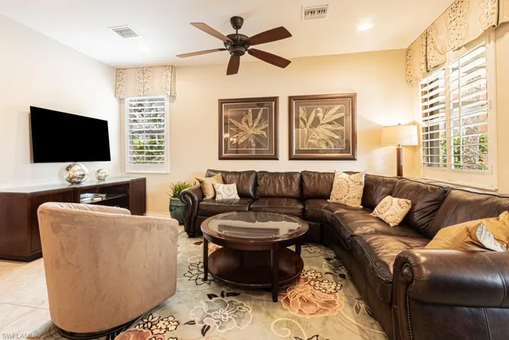 9641 Spanish Moss Way 4011, Bonita Springs, Florida 34135