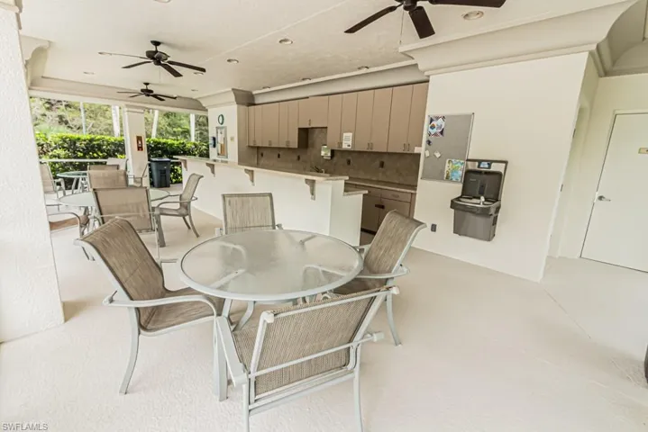 9641 Spanish Moss Way 4011, Bonita Springs, Florida 34135