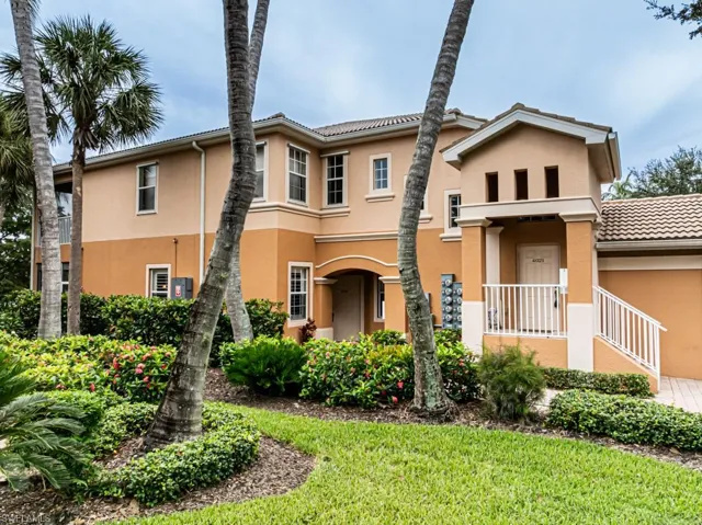 9641 Spanish Moss Way 4011, Bonita Springs, Florida 34135