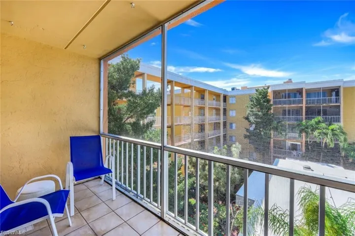 2366 E Mall Dr 418, Fort Myers, Florida 33901