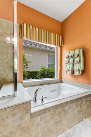 8650 Palermo Ct, Naples, Florida 34114